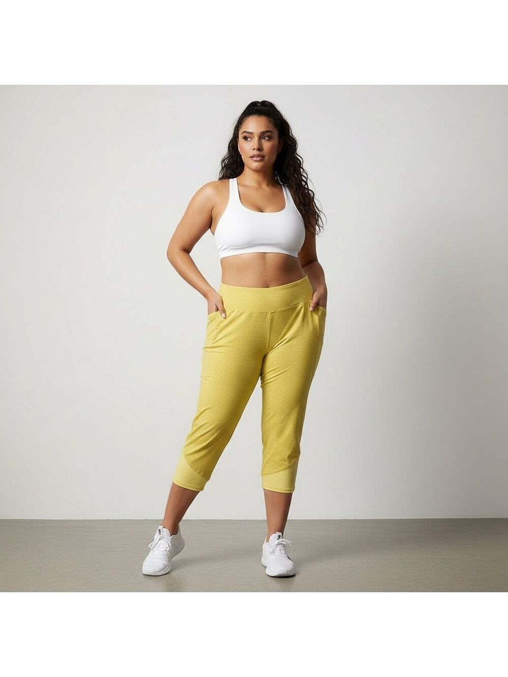 Nine West Active Yellow Capri Leggings woman’s 2X NWT Moisture Wicking